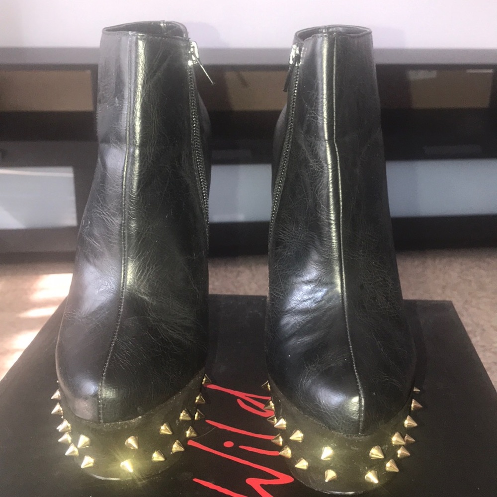 Booties - Picture 2 of 3